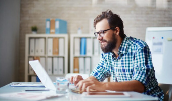 چرا کسب‌وکارهای دیجیتال پشت درهای بسته بورس ایستاده‌اند؟